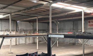 Bodega o Local Comercial en Renta en Insurgentes Sur