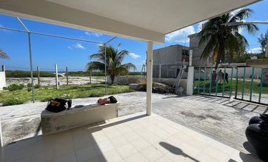 CASA A LA OROLLA DEL MAR EN SISAL PUERTO, YUCATAN