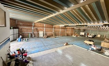 BODEGA RENTA 1000 M2 AV. 8 DE JULIO AV LOPEZ DE LEGAZPI ZONA INDUSTRIAL JAL MX