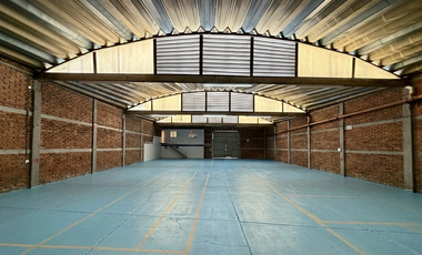 BODEGA RENTA 1000 M2 AV. 8 DE JULIO AV LOPEZ DE LEGAZPI ZONA INDUSTRIAL JAL MX
