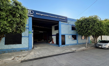 BODEGA RENTA 1000 M2 AV. 8 DE JULIO AV LOPEZ DE LEGAZPI ZONA INDUSTRIAL JAL MX