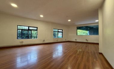 BODEGA RENTA 1000 M2 AV. 8 DE JULIO AV LOPEZ DE LEGAZPI ZONA INDUSTRIAL JAL MX