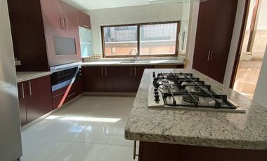 CASA EN VENTA EN LA FLORIDA