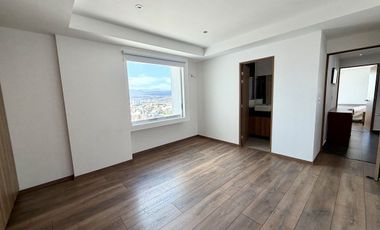 DEPARTAMENTO AMUEBLADO EN RENTA EN JURIQUILLA, QUERETARO, VISTA AL LAGO