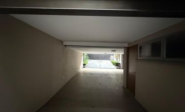 Excelente Casa Remodelada en Renta en el Pedregal Calle Cerrada Con Vigilancia