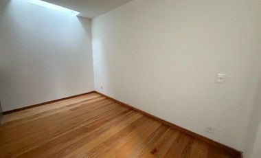 Excelente Casa Remodelada en Renta en el Pedregal Calle Cerrada Con Vigilancia