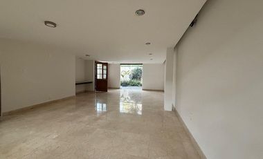 Excelente Casa Remodelada en Renta en el Pedregal Calle Cerrada Con Vigilancia