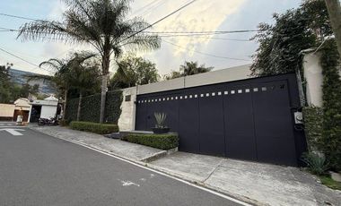 Excelente Casa Remodelada en Renta en el Pedregal Calle Cerrada Con Vigilancia