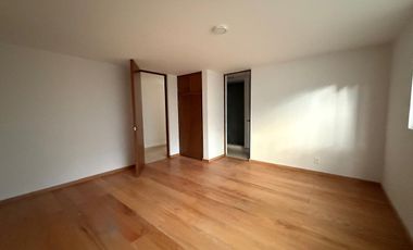 Excelente Casa Remodelada en Renta en el Pedregal Calle Cerrada Con Vigilancia