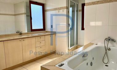 CASA ESTILO MEDITERRÁNEA EN CONDÓMINO SEGURIDAD 24/7