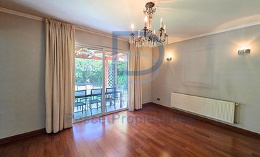 ESTUPENDA CASA PROVENZAL UBICADA EN CONDOMINIO LAS FLORES
