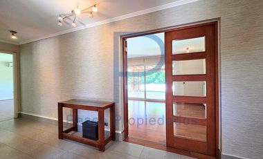 ESTUPENDA CASA PROVENZAL UBICADA EN CONDOMINIO LAS FLORES