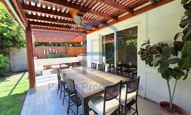 ESTUPENDA CASA PROVENZAL UBICADA EN CONDOMINIO LAS FLORES
