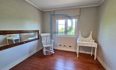 ESTUPENDA CASA PROVENZAL UBICADA EN CONDOMINIO LAS FLORES