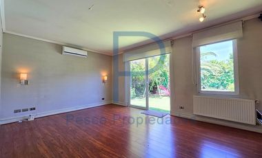 ESTUPENDA CASA PROVENZAL UBICADA EN CONDOMINIO LAS FLORES