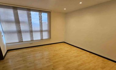 APARTAMENTO EN ARRIENDO UBICADO EN EL POBLADO SECTOR LOMA DE LOS BALSOS