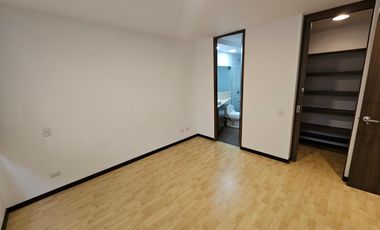 APARTAMENTO EN ARRIENDO UBICADO EN EL POBLADO SECTOR LOMA DE LOS BALSOS