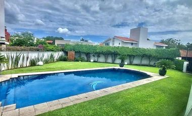 CASA EN VENTA KLOSTER SUMIYA