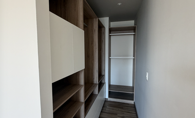 Departamento en Venta en Colomos Providencia en Torre Austra #402 (VR)