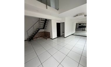 Apartamento Dúplex Penthouse Bello Florida Norteamérica