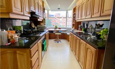 Vendo apto en buen estado cerca a Oviedo con todo a la mano