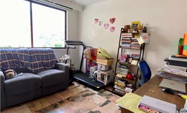 Vendo apto en buen estado cerca a Oviedo con todo a la mano