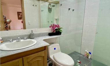 Vendo apto en buen estado cerca a Oviedo con todo a la mano