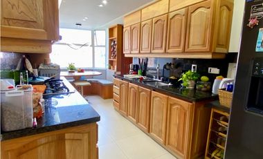 Vendo apto en buen estado cerca a Oviedo con todo a la mano