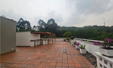 Venta apartamento en barrio Santa Rita Oeste de Cali