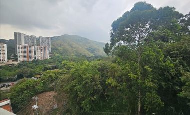 Venta apartamento en barrio Santa Rita Oeste de Cali