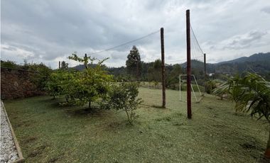 SE VENDE FINCA INDEPENDIENTE EN EL RETIRO VEREDA PORTENTO VA LA CEJA