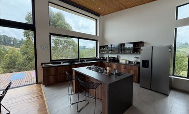 SE VENDE FINCA INDEPENDIENTE EN EL RETIRO VEREDA PORTENTO VA LA CEJA