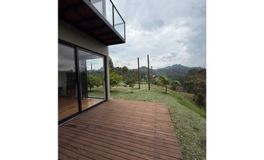 SE VENDE FINCA INDEPENDIENTE EN EL RETIRO VEREDA PORTENTO VA LA CEJA