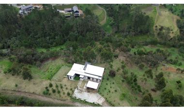 SE VENDE FINCA INDEPENDIENTE EN EL RETIRO VEREDA PORTENTO VA LA CEJA