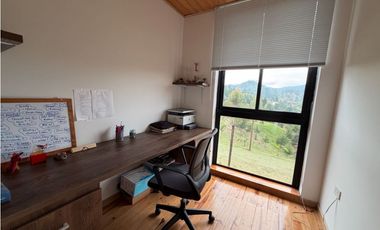 SE VENDE FINCA INDEPENDIENTE EN EL RETIRO VEREDA PORTENTO VA LA CEJA