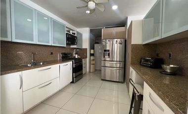 Se arrienda apartamento en Bellavista - Santa Marta