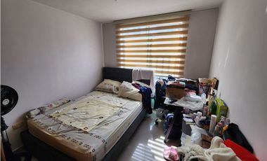 SE ARRIENDA APARTAMENTO SERREZUELA 2