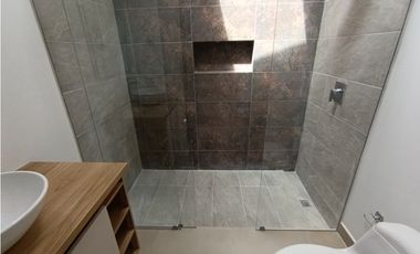 Arriendo casa nueva en unidad cerrada en La Ceja