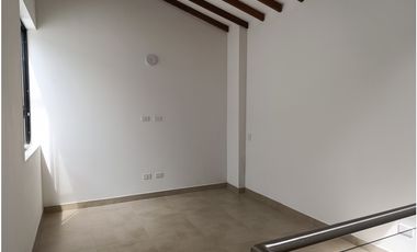 Arriendo casa nueva en unidad cerrada en La Ceja