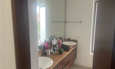 Arriendo espectacular Casa Conjunto Palo de Agua  en cota