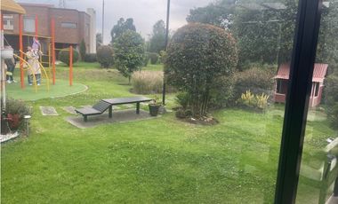 Arriendo espectacular Casa Conjunto Palo de Agua  en cota