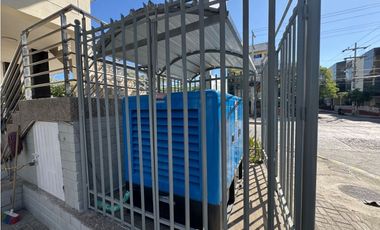 Espectacular local en centro comercial