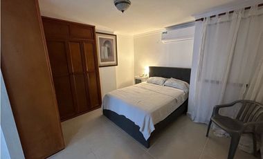 Se arrienda apartamento en Rodadero Sur, Santa Marta