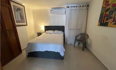 Se arrienda apartamento en Rodadero Sur, Santa Marta