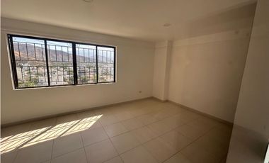 Se arrienda apartamento en Rodadero Sur, Santa Marta