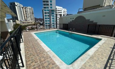 Se arrienda apartamento en Rodadero Sur, Santa Marta