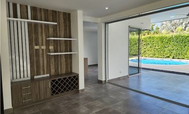 SE ALQUILA HERMOSA CASA SECTOR PUEBLITO CAFETERO PEREIRA