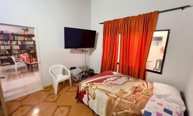 VENTA DE CASA EN GUAYABAL SECTOR SANTA FE RANGO 4 d