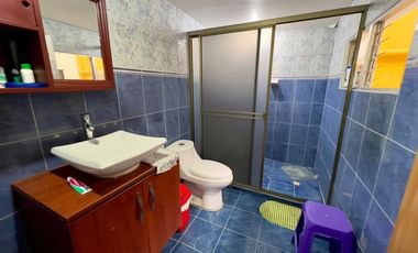 VENTA DE CASA EN GUAYABAL SECTOR SANTA FE RANGO 4 d