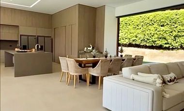 VENTA DE FINCA EN CONDOMINIO GUAYACANES, SAN JERONIMO, ANT. - AMOBLADA